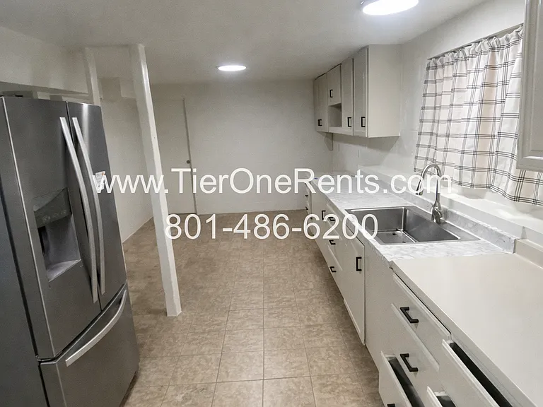 2713 S 9200 W #B — Photo 8