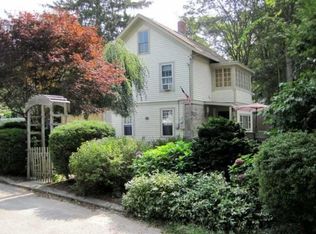 93 Spring St, South Kingstown, RI 02879