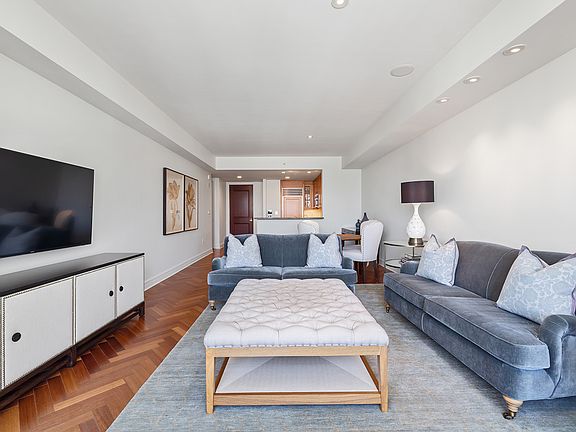 5th image of 765 Market St APT 35C