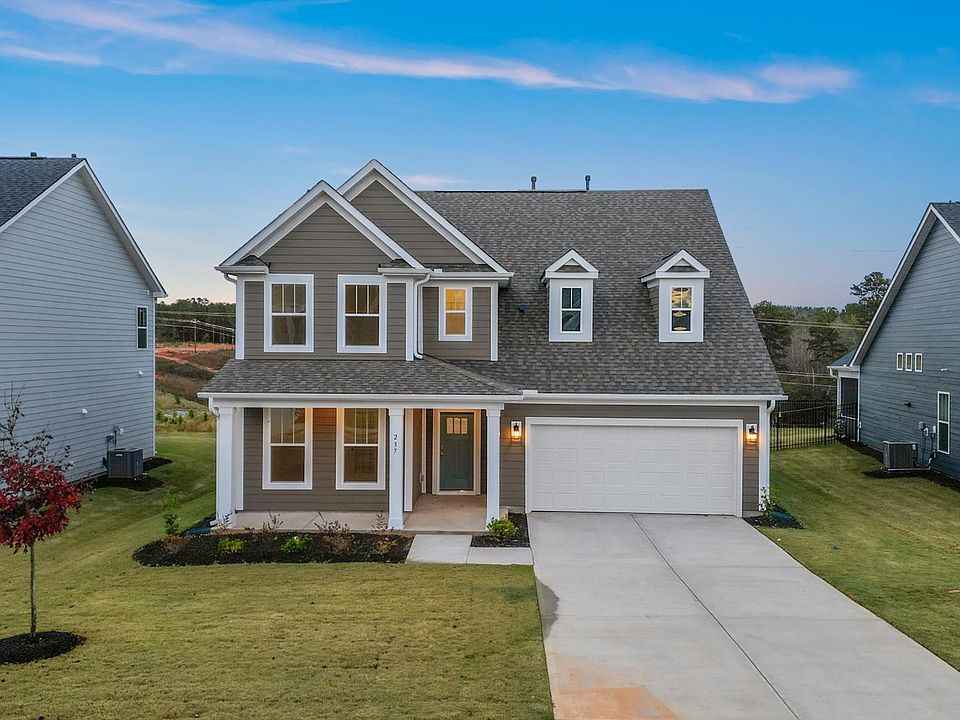 Elevation 3 of The Drayton Design by DRB Homes