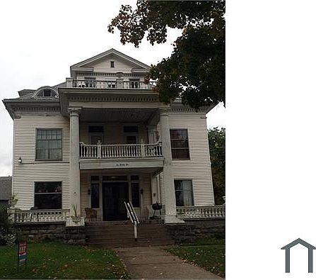 1st image of 1025 N Washington Ave #3