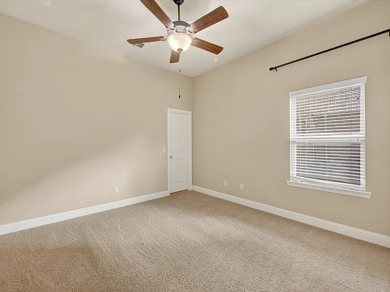 10075 Stancil Ln — Photo 7