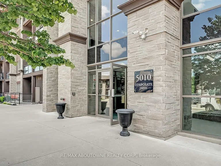 5010 Corporate Dr #116 — Photo 2