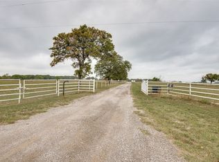 13601 Alexander Rd, Pilot Point, TX 76258