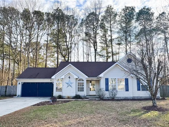 2032 Regency Dr, Suffolk, VA 23434