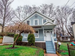 1568 1st St, Rensselaer, NY 12144