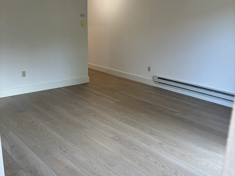 1215 Bayswater Ave — Photo 6