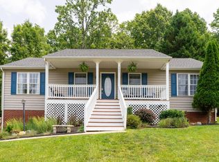321 Smoketree Ln, Lynchburg, VA 24502