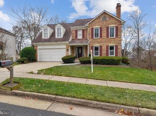 3620 Elderberry Pl, Fairfax, VA 22033