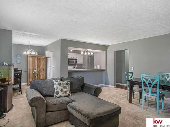 5th image of 10217 Mockingbird Dr