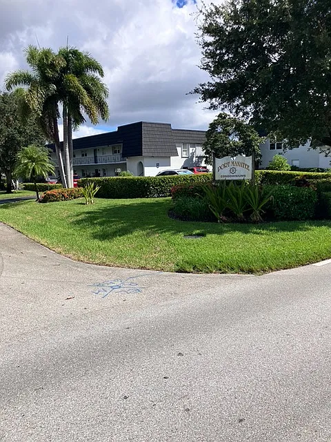 2 bed, 1050 sqft, $3,000 — Photo 2