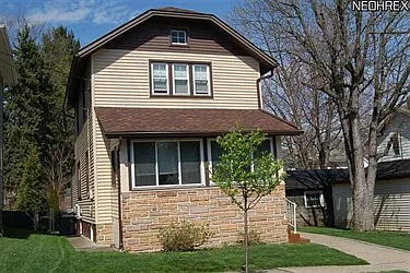 1712 Olson Ave photo 1