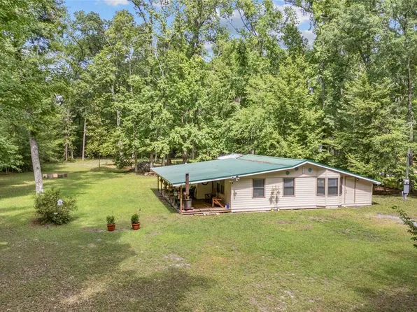 884 SW Washington Ave, Fort White, FL 32038