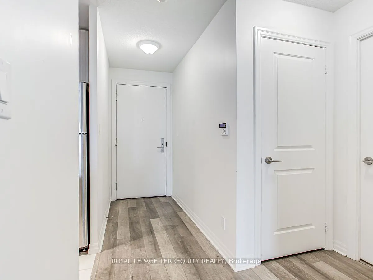 1 bed, $2,100 — Photo 3