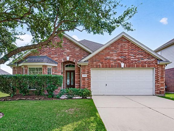 3rd image of 11743 Berkway Trl