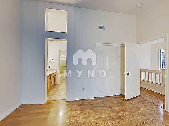 3rd image of 1866 Northwest Cir