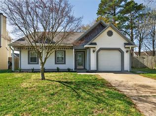 608 Birchridge Ct, Virginia Beach, VA 23462