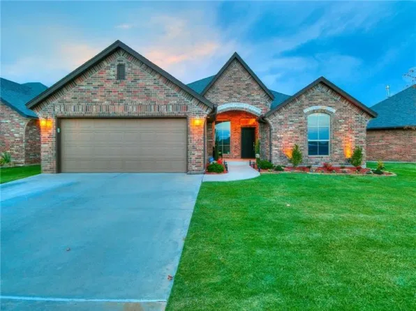17305 Serrano Dr, Oklahoma City, OK 73160