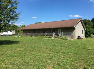 5716 Brownsford Rd, Scottsville, KY 42164
