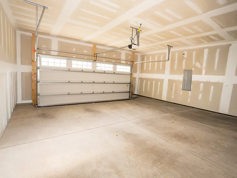 552 Tanner Lake Ln — Photo 38