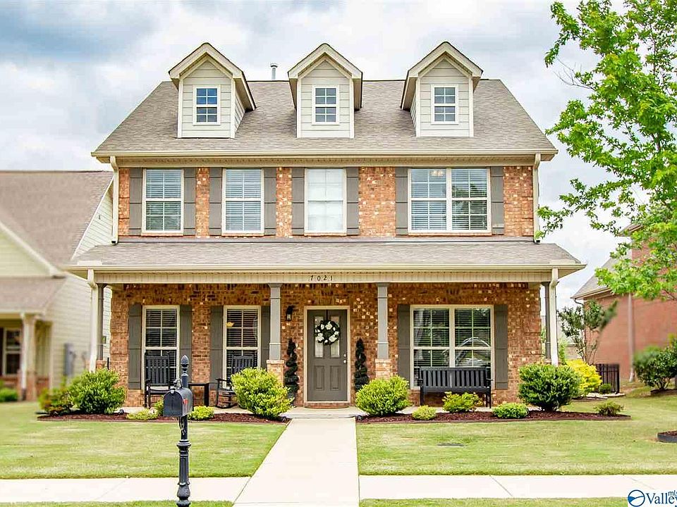 2nd image of 7021 Southgate Drive