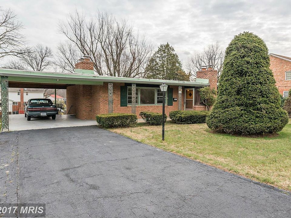1st image of 3579 University Dr