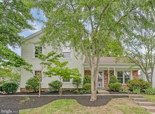 4309 Silas Hutchinson Dr, Chantilly, VA 20151