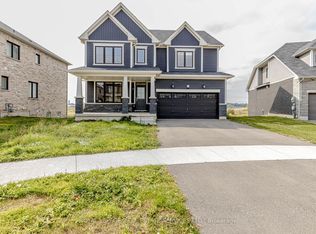 96 Explorer Way W, Thorold, ON L2V 0K3