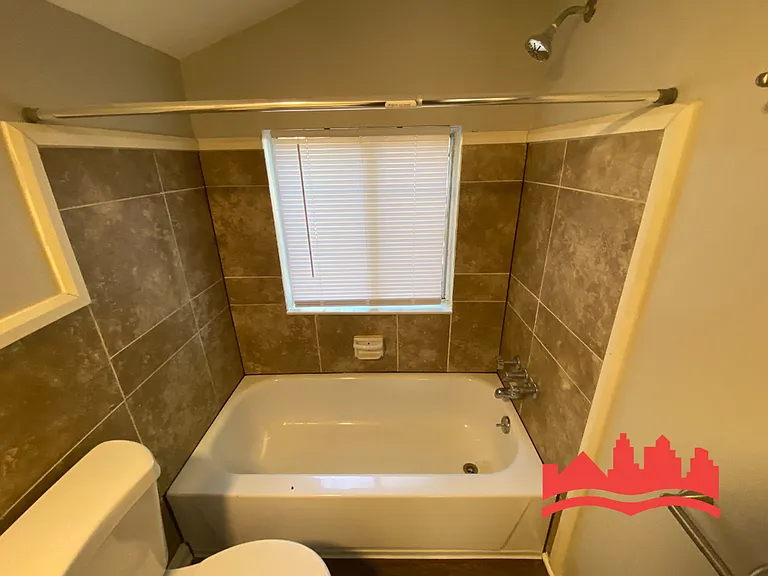 4242 Escrow St — Photo 18