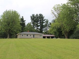 927 E Beech St, Osgood, IN 47037