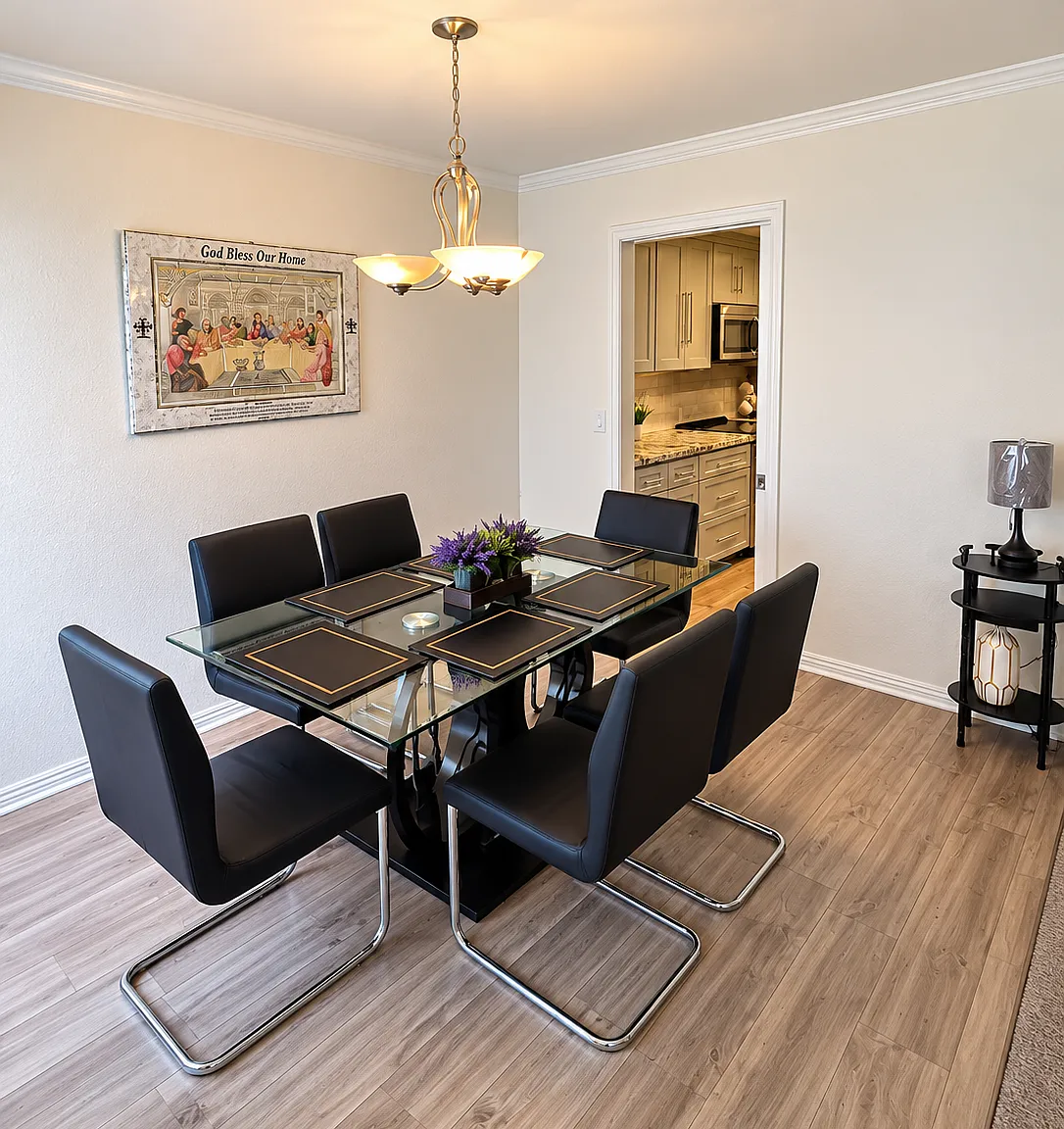 2 bed, 2.5 bath, 1512 sqft, $4,300 — Photo 3