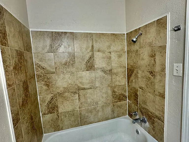 5417 Nelson Ln — Photo 7