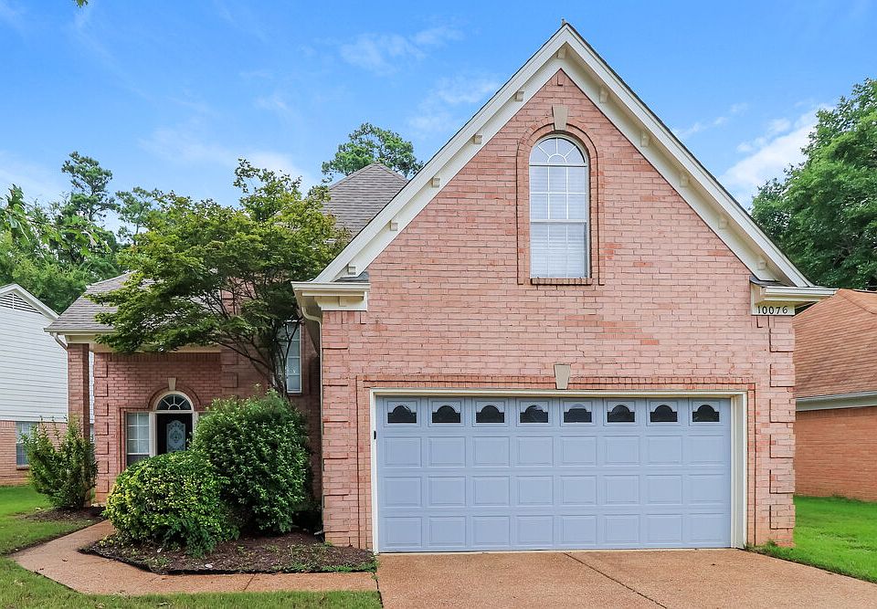 1st image of 10076 Woodland Grove Dr