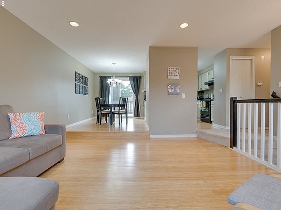3rd image of 2360 SE Lindenbrook Ct