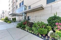 170 W Broadway #6G