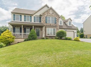 1326 Cedar Ave, East Earl, PA 17519