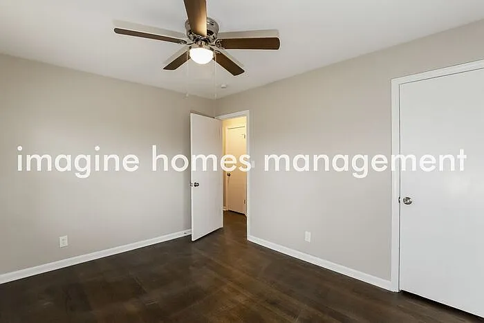9001 Switzer St — Photo 6