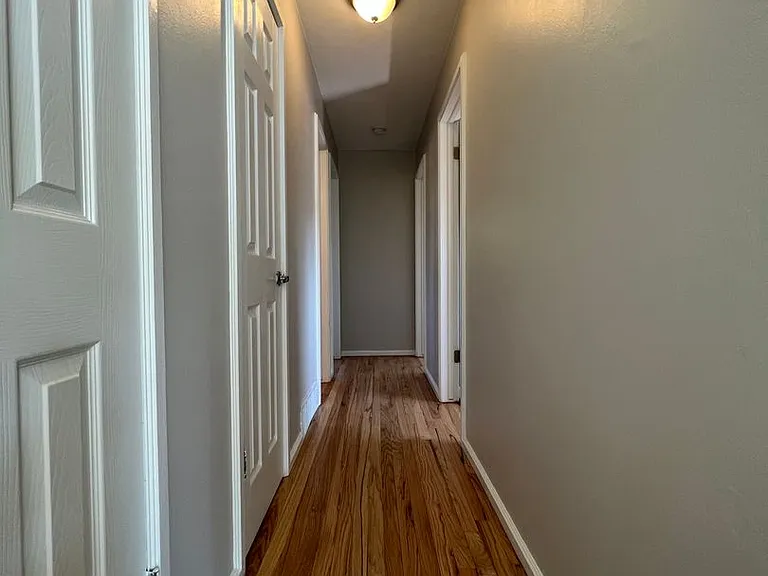 1365 Lucille Ct — Photo 9
