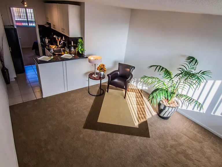 Monticello Apartments — Photo 17