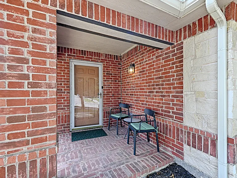 12988 Galaxy Dr — Photo 4