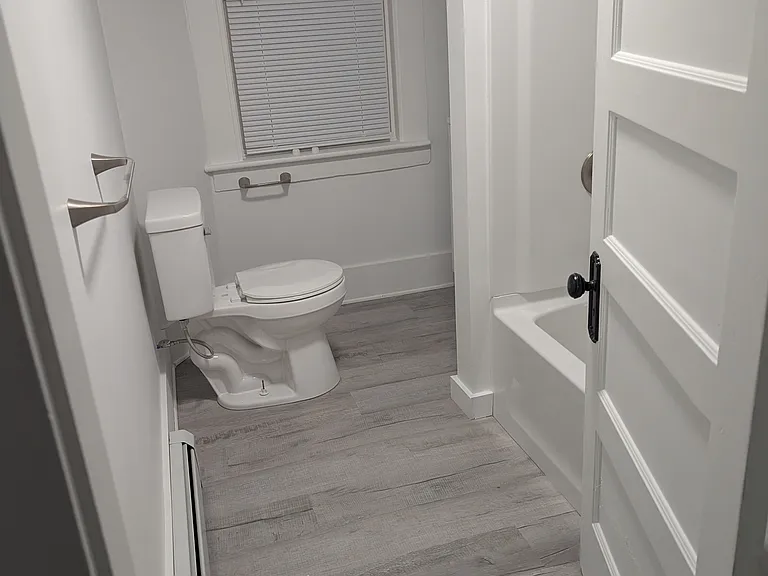 157 School St — Photo 5