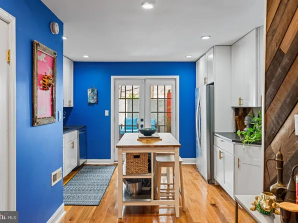 603 Sigel St, Philadelphia, PA 19148