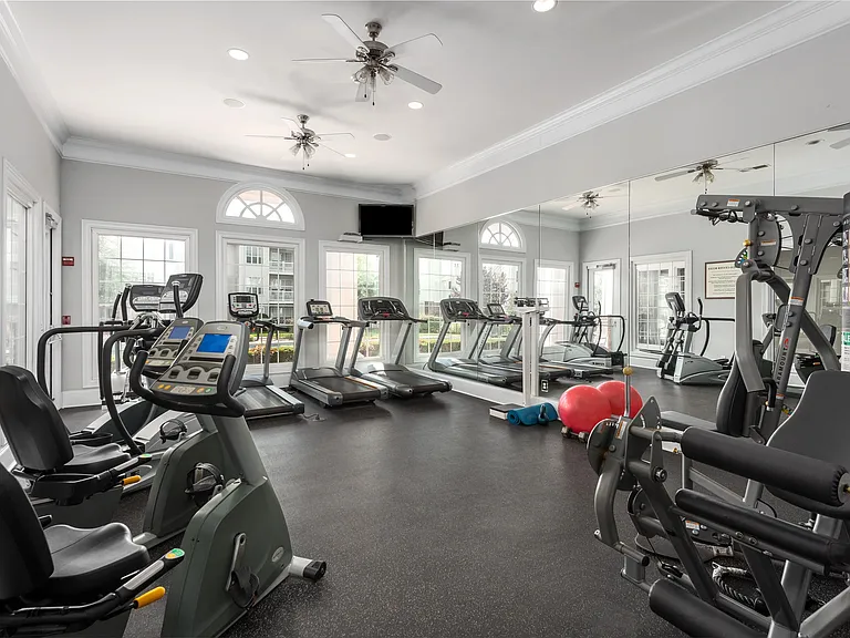 Enclave at Winghaven — Photo 24