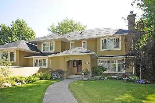 2nd image of 2210 W 12th St SW