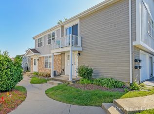 1474 Timber Trl #D, Wheaton, IL 60189