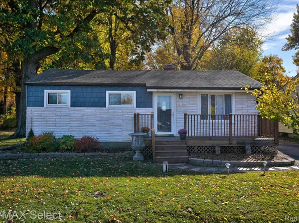 1237 Kingston Ave, Flint, MI 48507