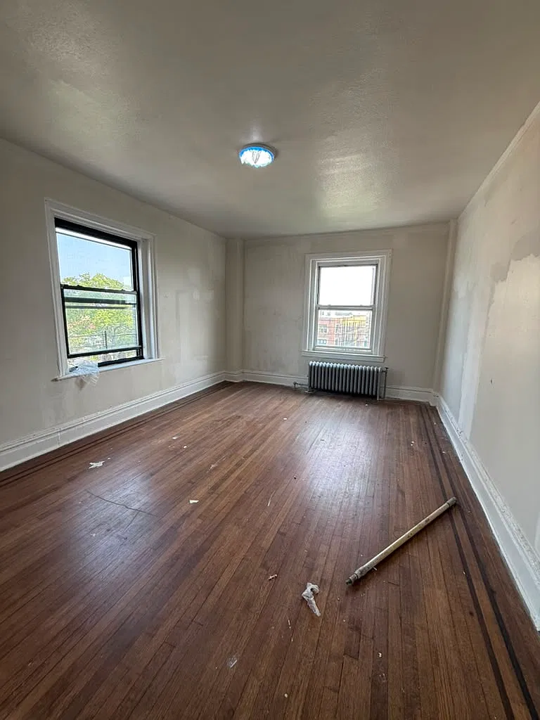 3 bed, 1100 sqft, $2,600 — Photo 4