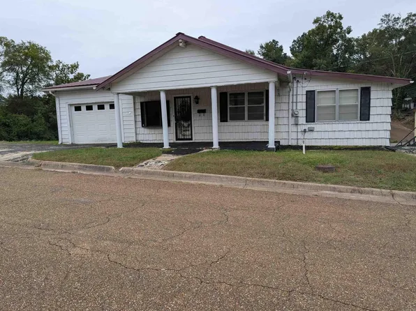 141 Hildreth St NW, Camden, AR 71701