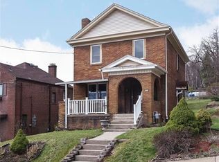 323 Queenston St, Pittsburgh, PA 15210