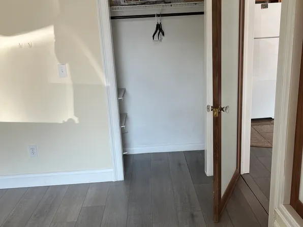 65 Hope St, Providence, RI 02906